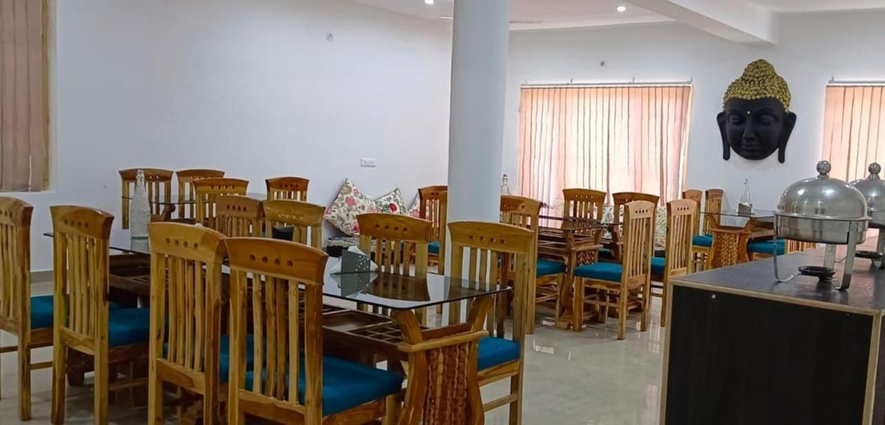 Ladakh Kingdom, Leh Hotel Екстериор снимка