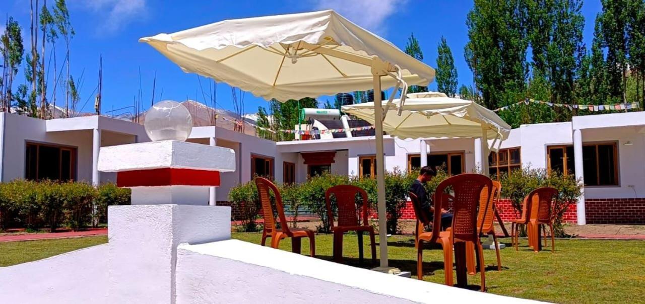 Ladakh Kingdom, Leh Hotel Екстериор снимка